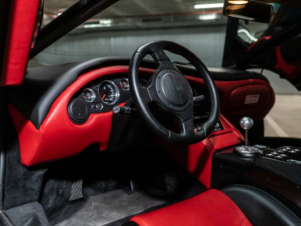 Image 8/31 of Lamborghini Diablo VT 6.0 (2001)