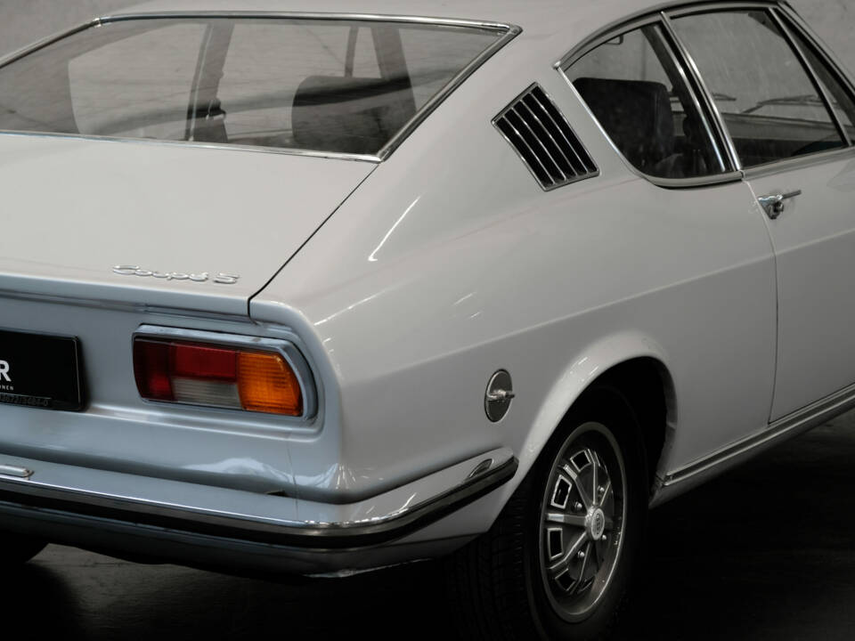 Imagen 10/24 de Audi 100 Coupe S (1971)