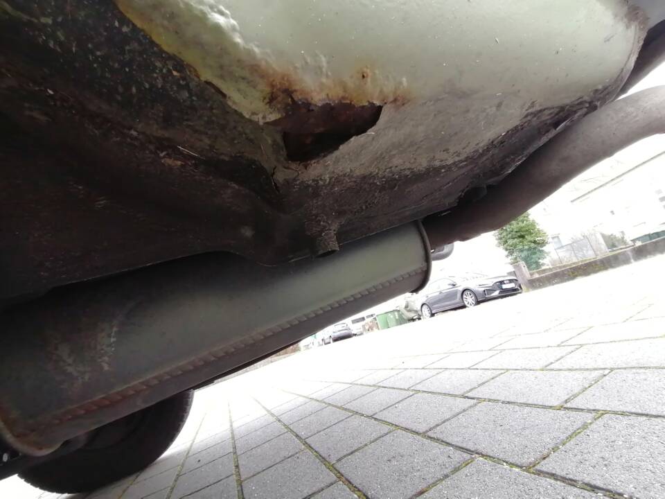 Image 22/22 de Mercedes-Benz 300 TD (1979)