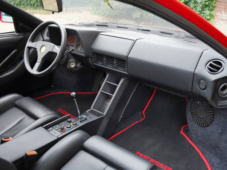 Bild 50/50 von Ferrari Testarossa (1991)