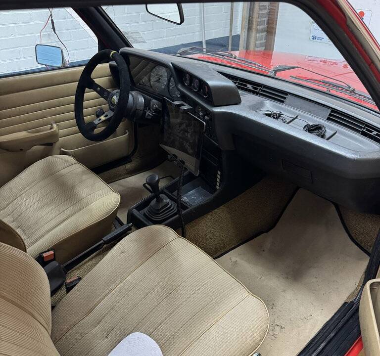 Bild 7/8 von BMW 320/6 (1978)