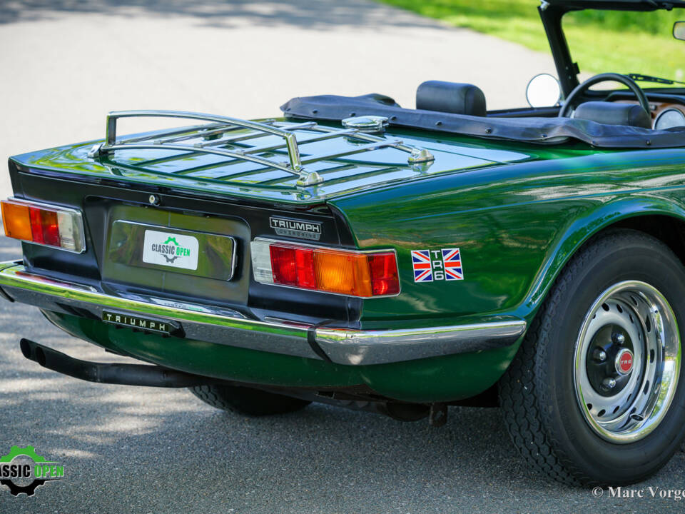 Image 42/52 of Triumph TR 6 (1973)
