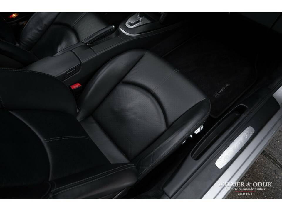Bild 14/33 von Porsche 911 Carrera 4S (2007)