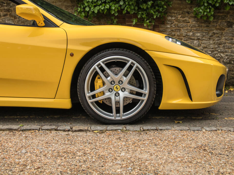 Image 14/23 of Ferrari F430 Spider (2006)