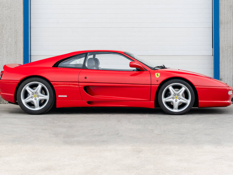 Afbeelding 5/97 van Ferrari F 355 Berlinetta (1996)