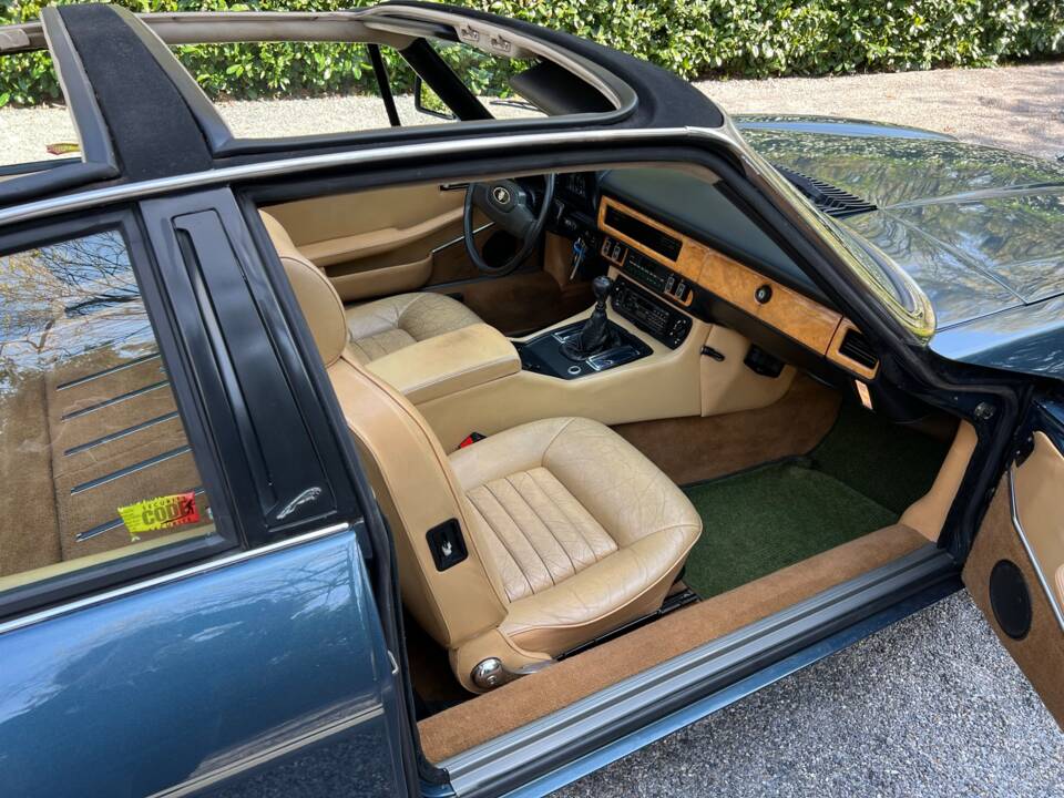 Imagen 13/23 de Jaguar XJ-SC 3.6 (1986)