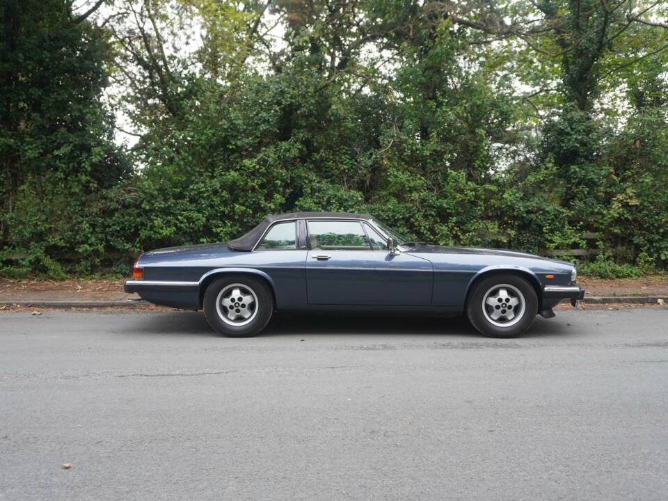 Image 7/22 of Jaguar XJ-S H.E. (1987)