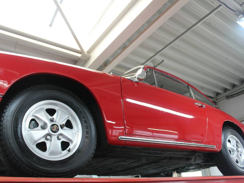 Afbeelding 7/50 van Porsche 912 (1966)