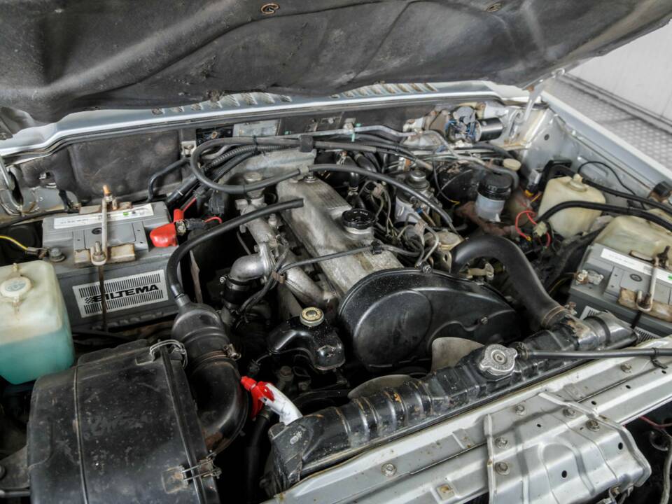 Image 42/50 of Mitsubishi Shogun TD (1987)