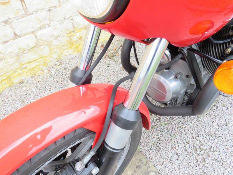 Bild 44/50 von Moto Guzzi DUMMY (1976)