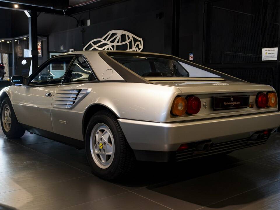 Image 4/17 of Ferrari Mondial 3.2 (1987)