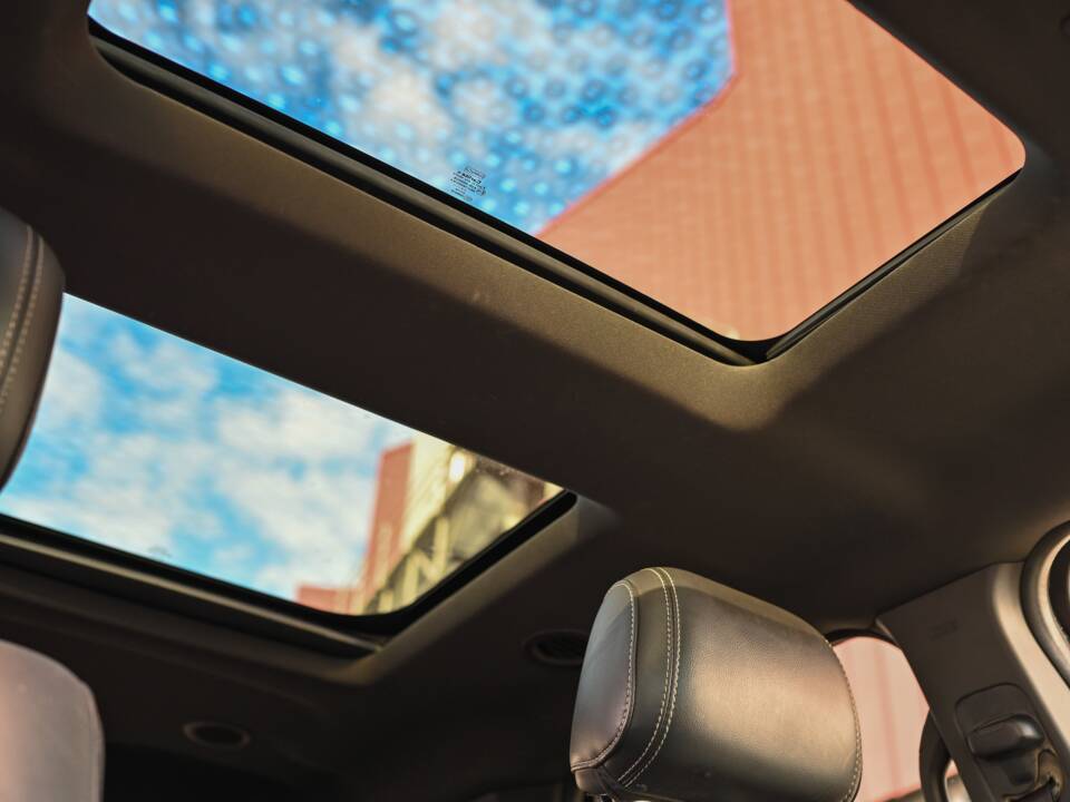 Immagine 17/18 di Ford Explorer 3.5 EcoBoost (2015)