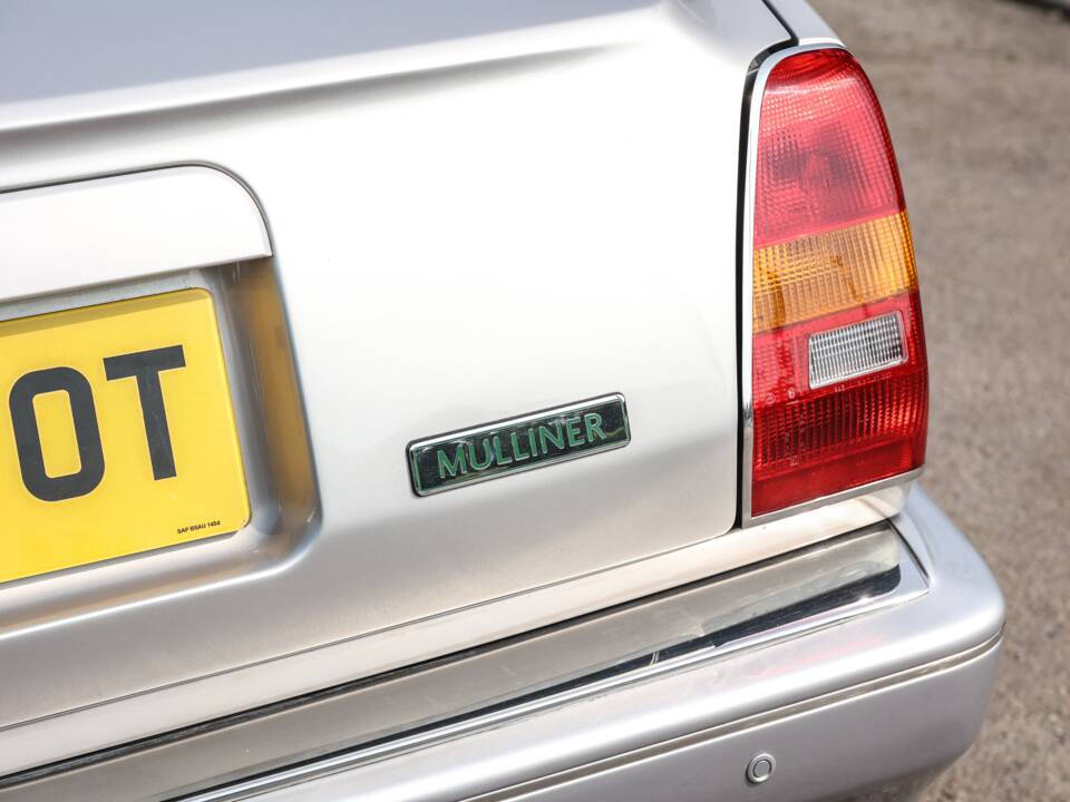 Image 10/49 de Bentley Continental R (2003)