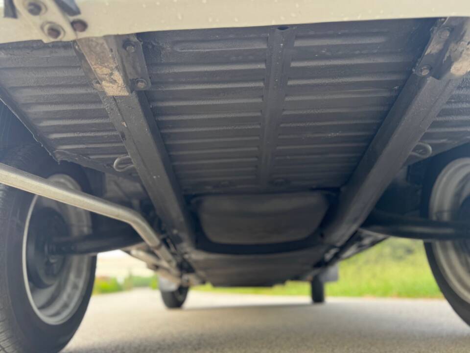 Bild 13/41 von Citroën Dyane 6 (1982)