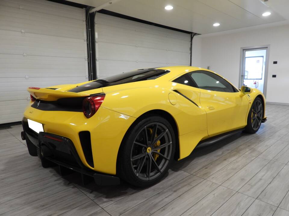 Imagen 4/15 de Ferrari 488 Pista (2020)