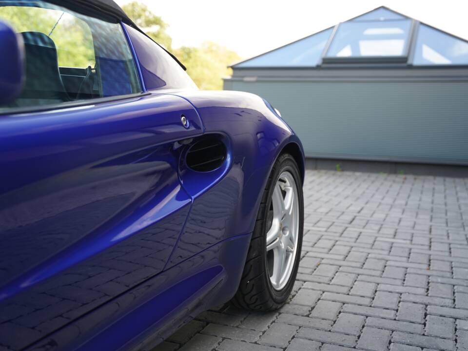 Bild 46/50 von Lotus Elise 111 (1998)