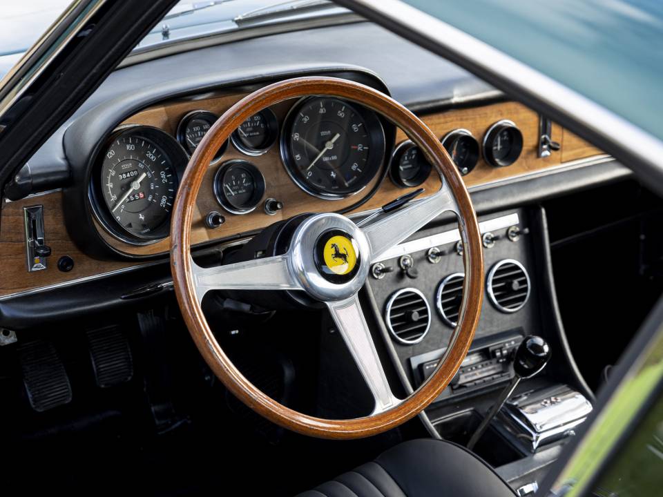 Bild 9/30 von Ferrari 330 GTC (1966)