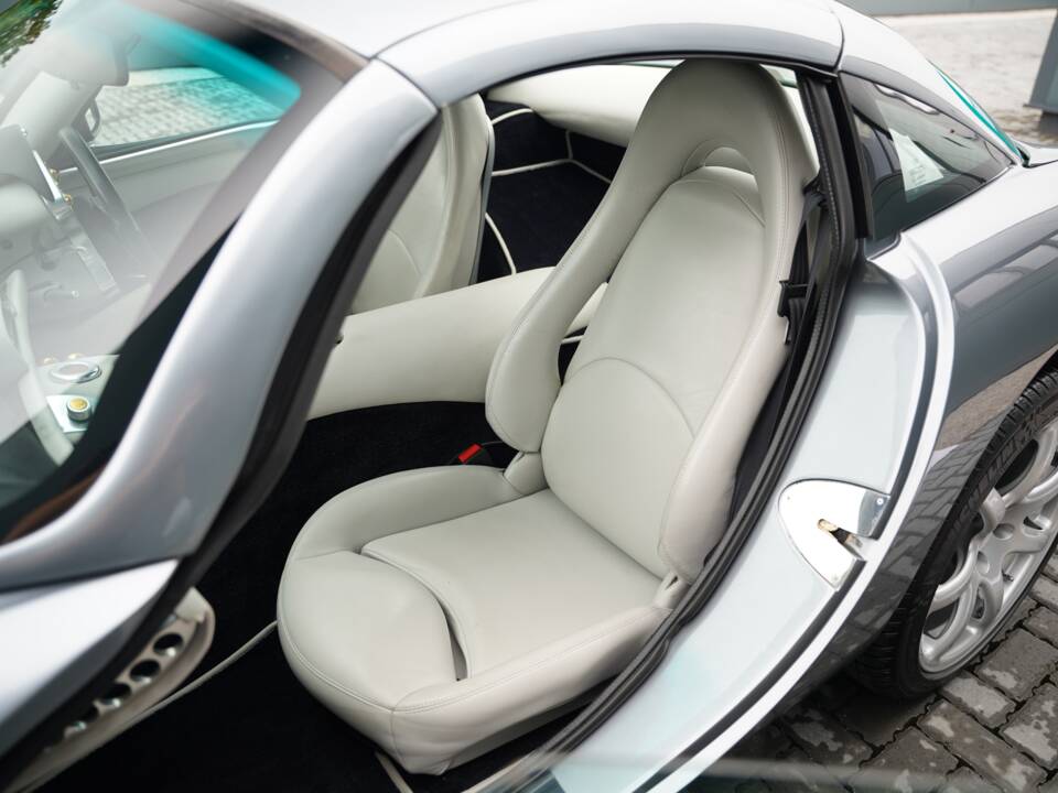 Imagen 16/50 de TVR Tuscan (2003)