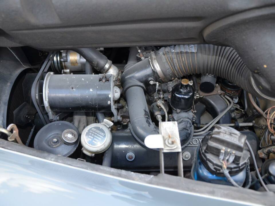 Image 43/50 of Rolls-Royce Silver Cloud II (1961)