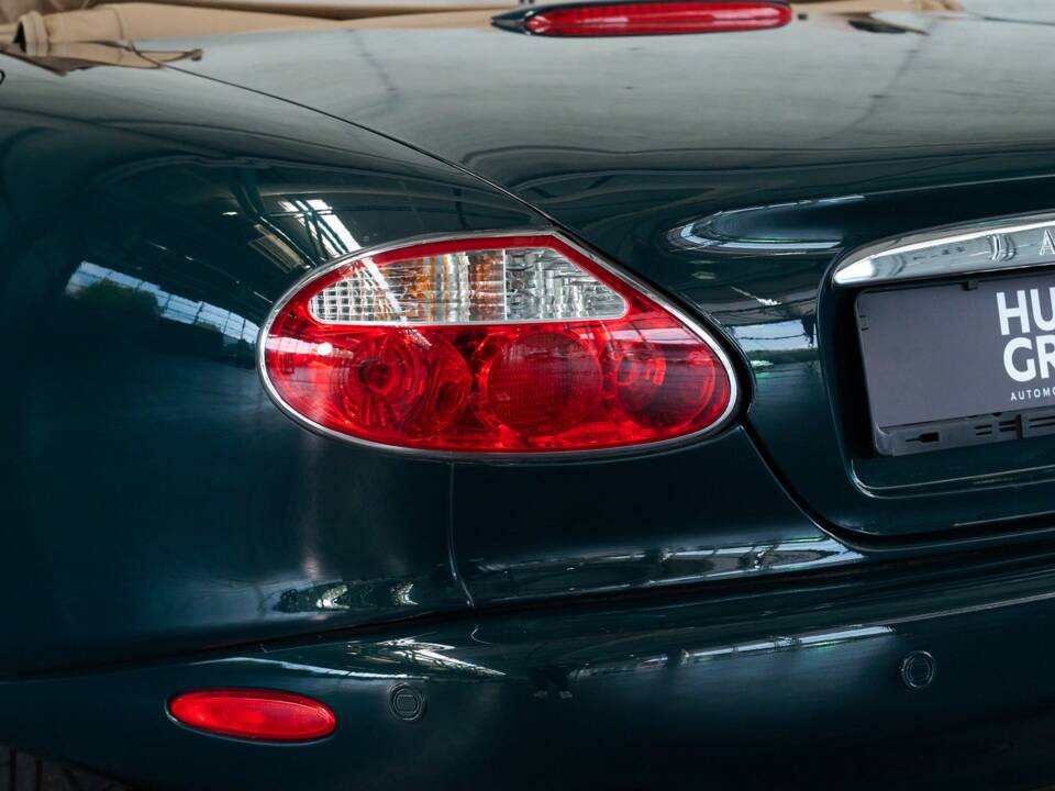 Bild 13/50 von Jaguar XK8 4.0 (2002)