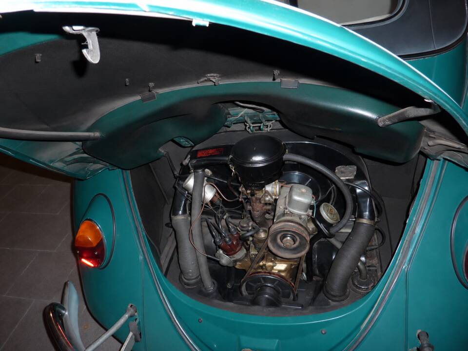 Image 19/81 of Volkswagen Beetle 1200 (1965)