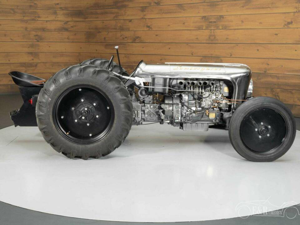 Bild 13/19 von Lamborghini Centenario (1962)