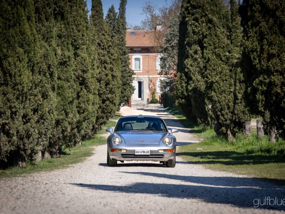 Immagine 66/73 di Porsche 911 Carrera (1995)