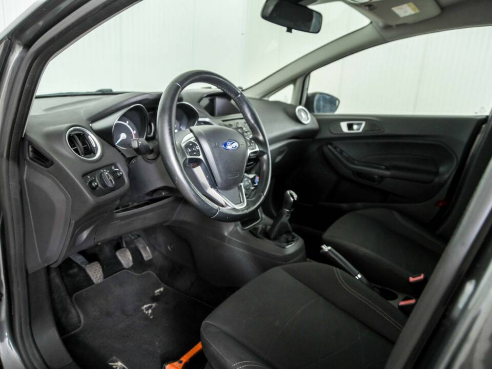 Bild 10/50 von Ford Fiesta 1.5 TDCi (2016)