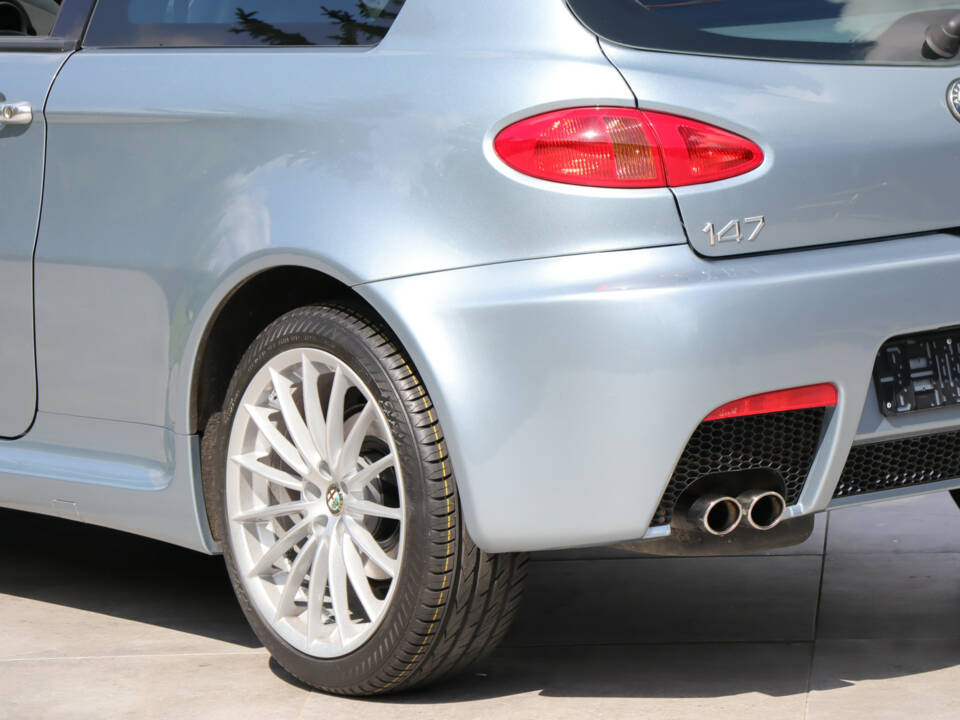 Bild 8/50 von Alfa Romeo 147 3.2 GTA (2005)