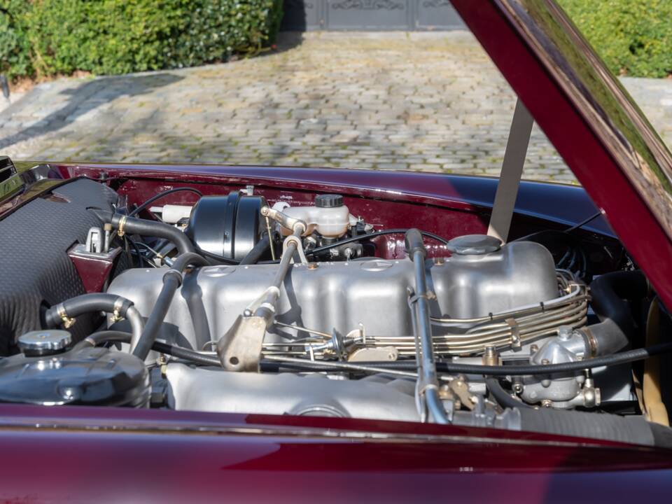 Image 25/35 de Mercedes-Benz 230 SL (1963)