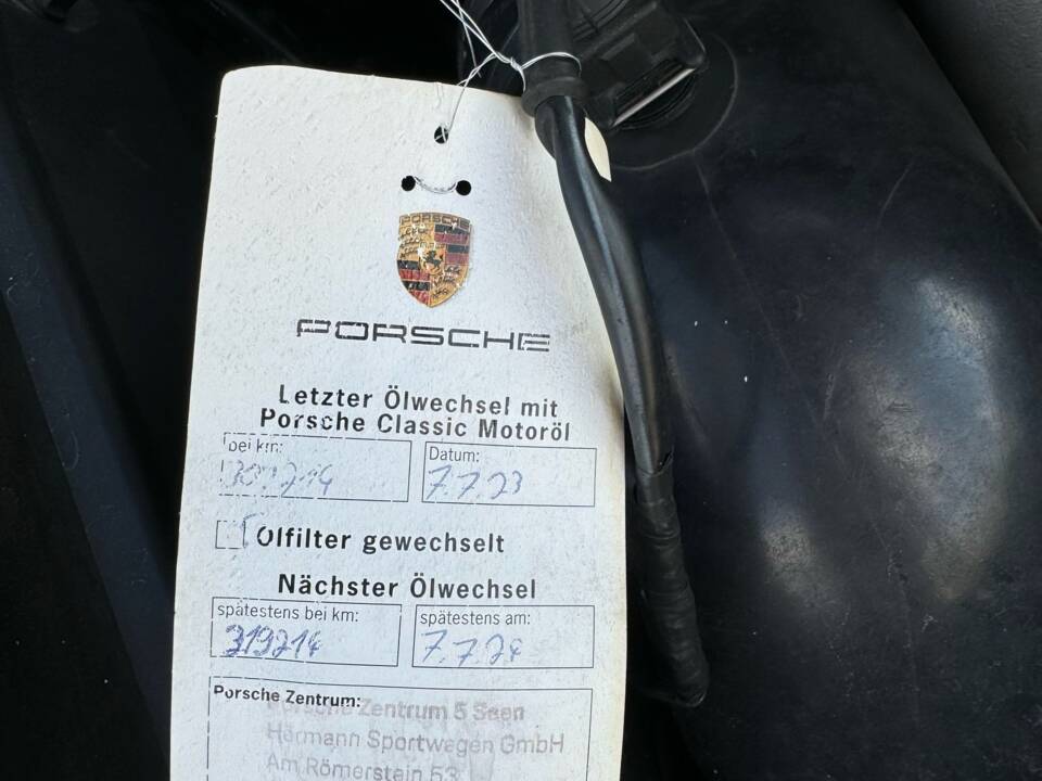 Bild 8/20 von Porsche 911 Carrera 4 (1990)