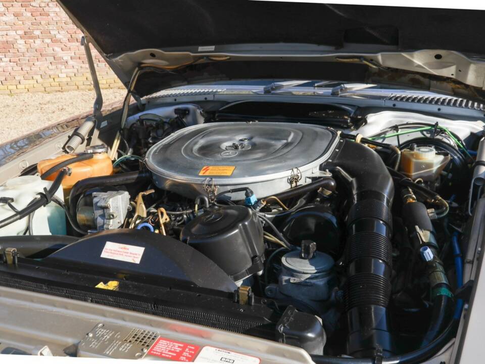 Bild 38/50 von Mercedes-Benz 560 SL (1987)