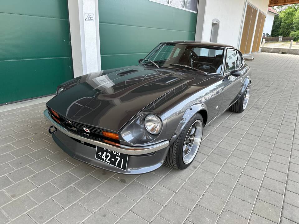 Image 10/64 of Datsun 280 Z (1976)