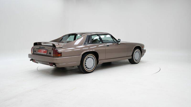 Image 2/15 of Jaguar XJ-S 3.6 (1985)