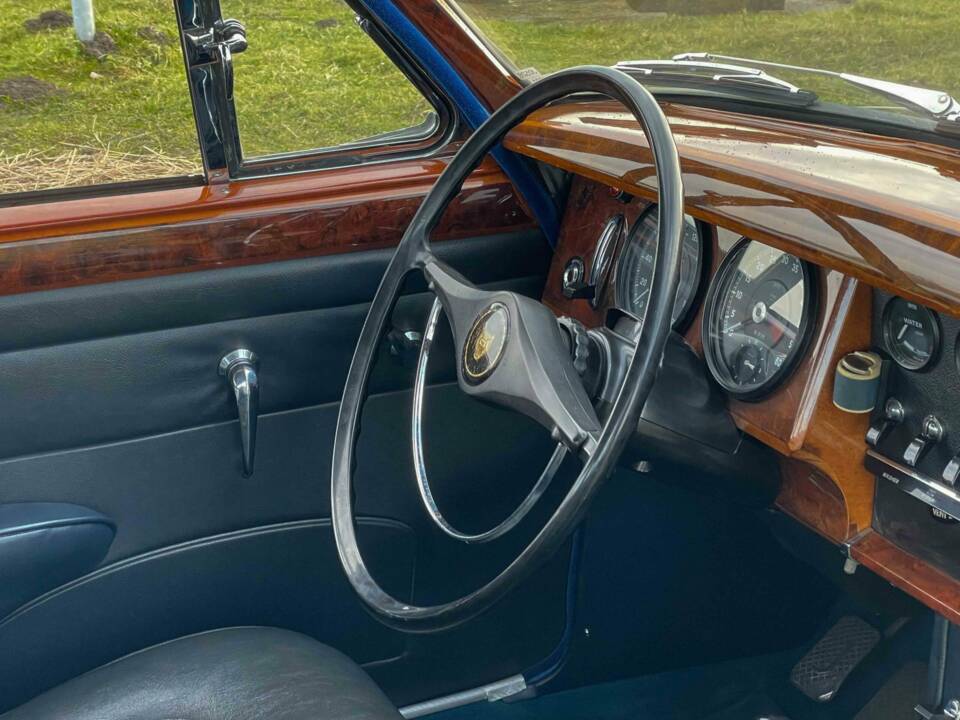 Immagine 18/30 di Jaguar 240 (1968)
