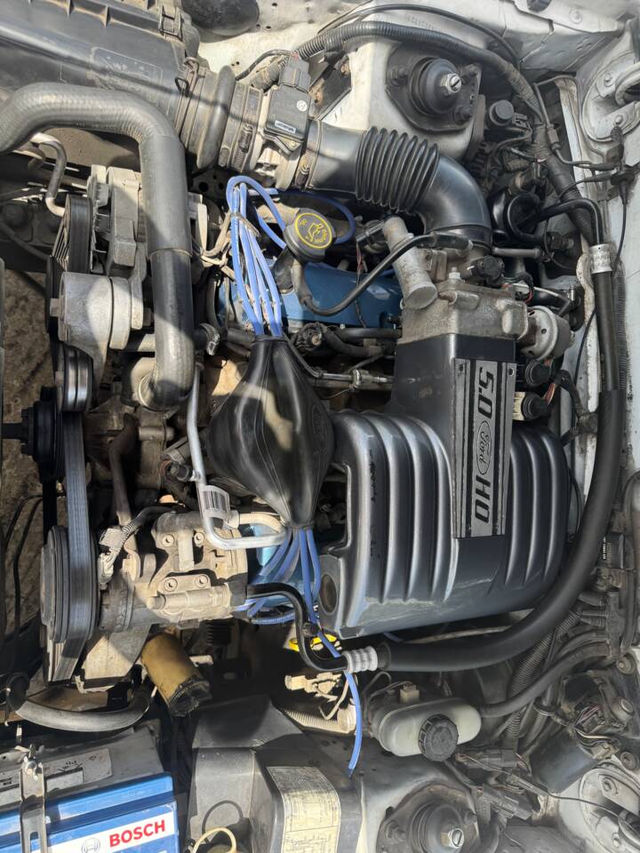 Image 25/30 of Ford Mustang GT (1988)