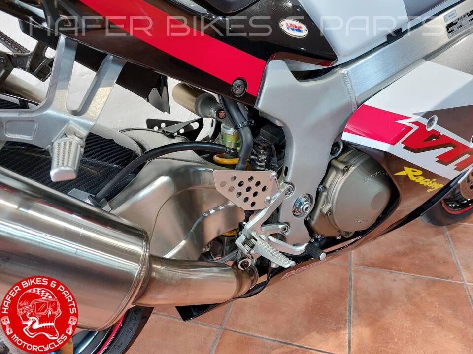 Imagen 26/41 de Honda DUMMY (2004)