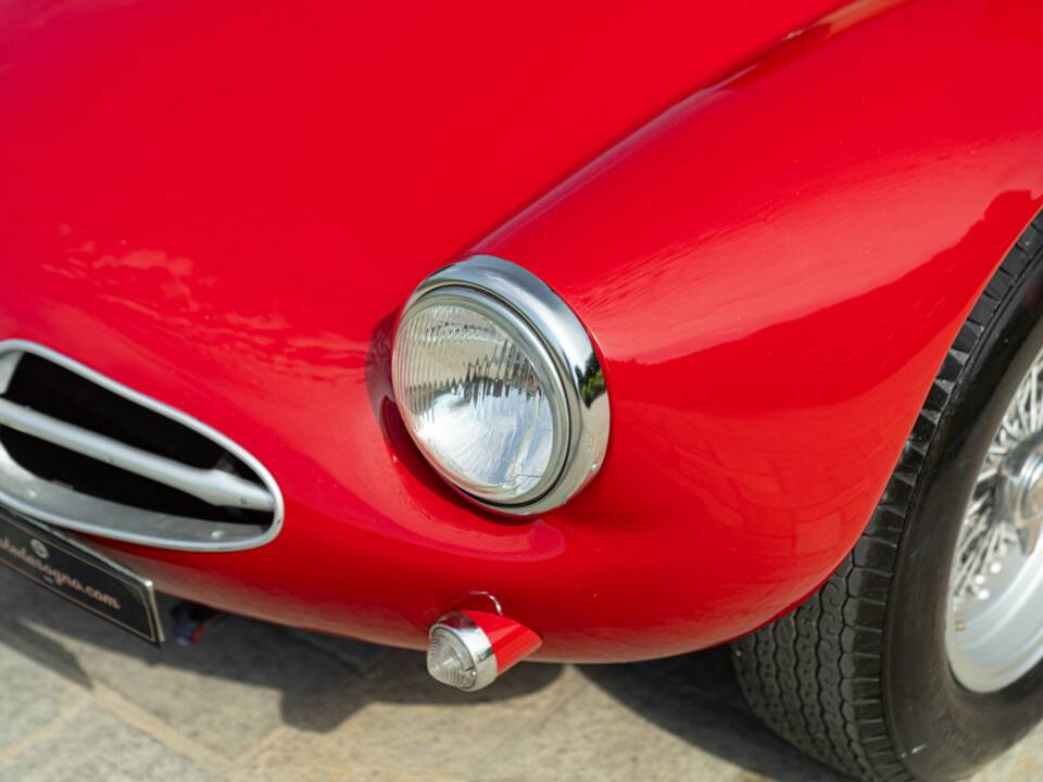 Bild 27/50 von Alfa Romeo 2600 Spider (1964)