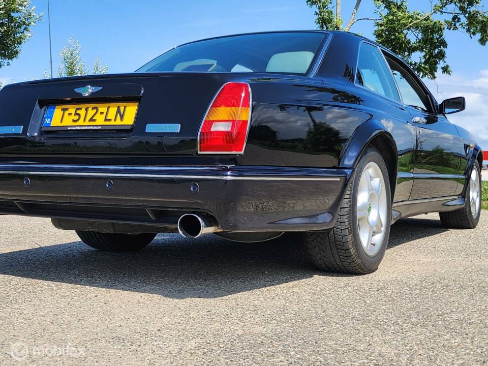 Image 13/50 of Bentley Continental R Mulliner (2002)