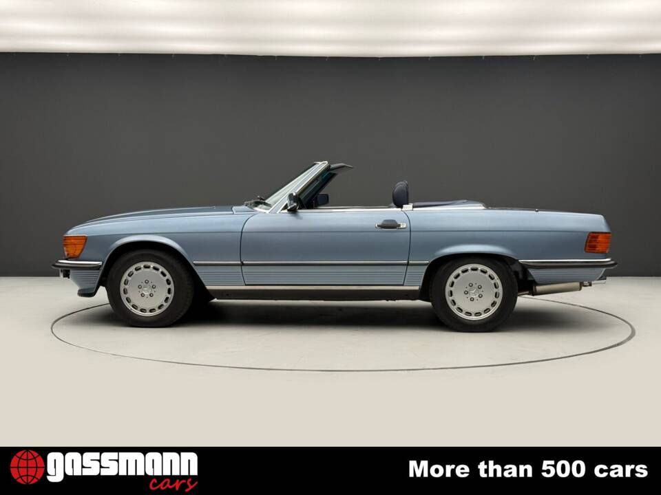 Bild 6/15 von Mercedes-Benz 560 SL (1988)