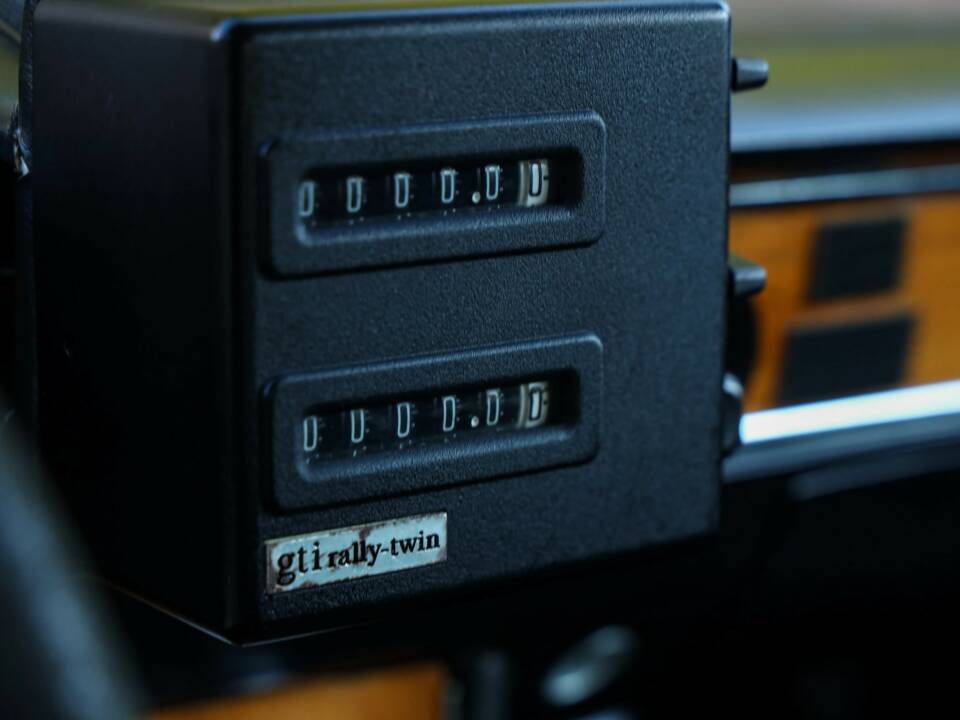 Image 49/50 of Alfa Romeo 1750 GT Veloce (1970)