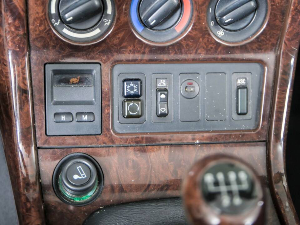 Image 23/48 of BMW Z3 2.8 (1998)