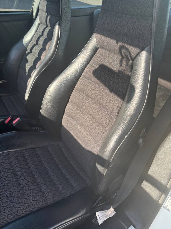 Image 4/11 de Porsche 911 SC 3.0 (1979)