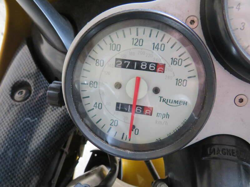 Bild 12/40 von Triumph DUMMY (1997)