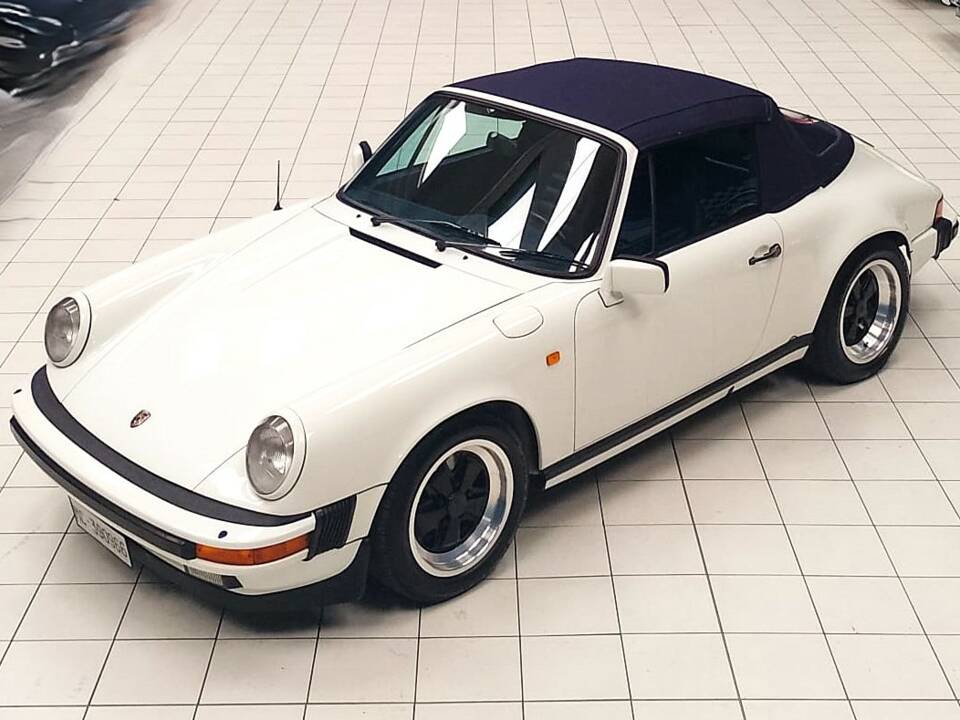 Bild 6/77 von Porsche 911 Carrera 3.2 (1984)