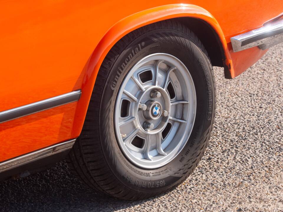 Bild 28/50 von BMW 2002 tii Touring (1973)