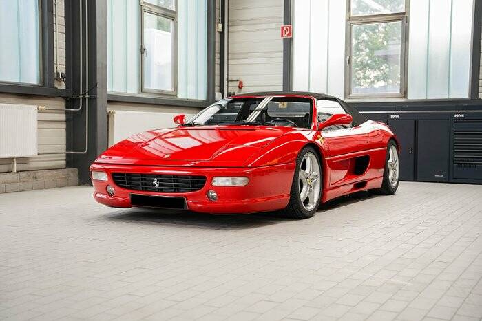 Bild 1/7 von Ferrari F 355 Spider (1995)