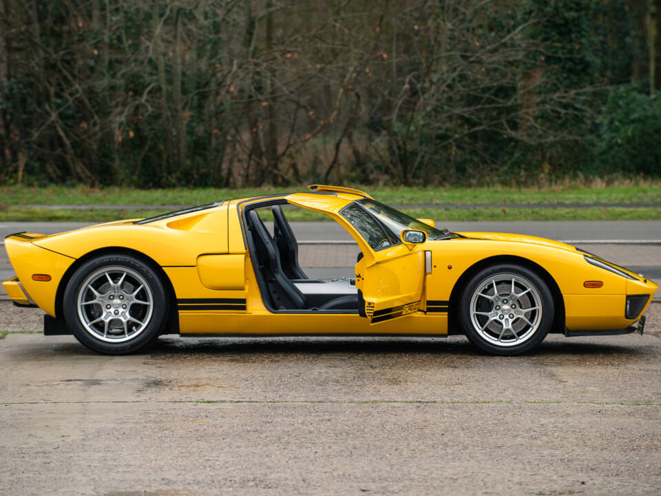 Bild 15/30 von Ford GT (2005)