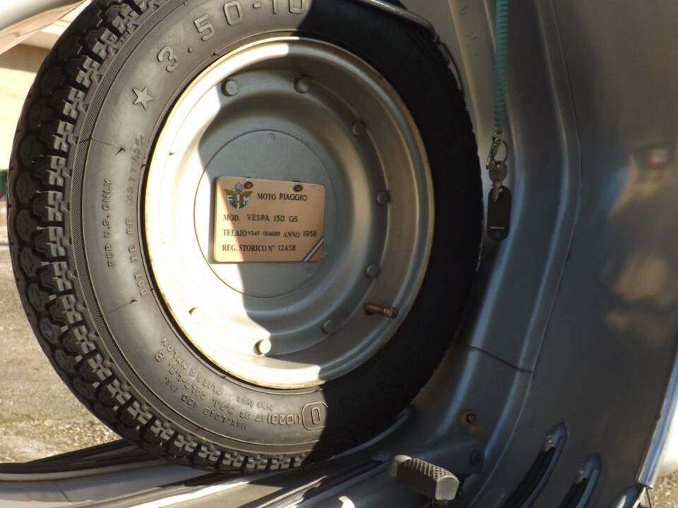 Image 12/35 of Piaggio DUMMY (1958)