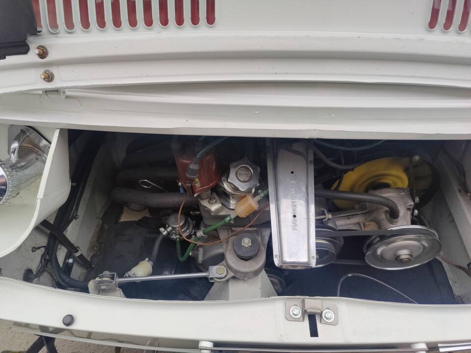 Immagine 34/69 di FIAT 850 Speciale (1969)